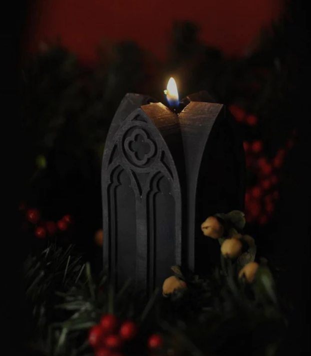 Gothic Arches Candle