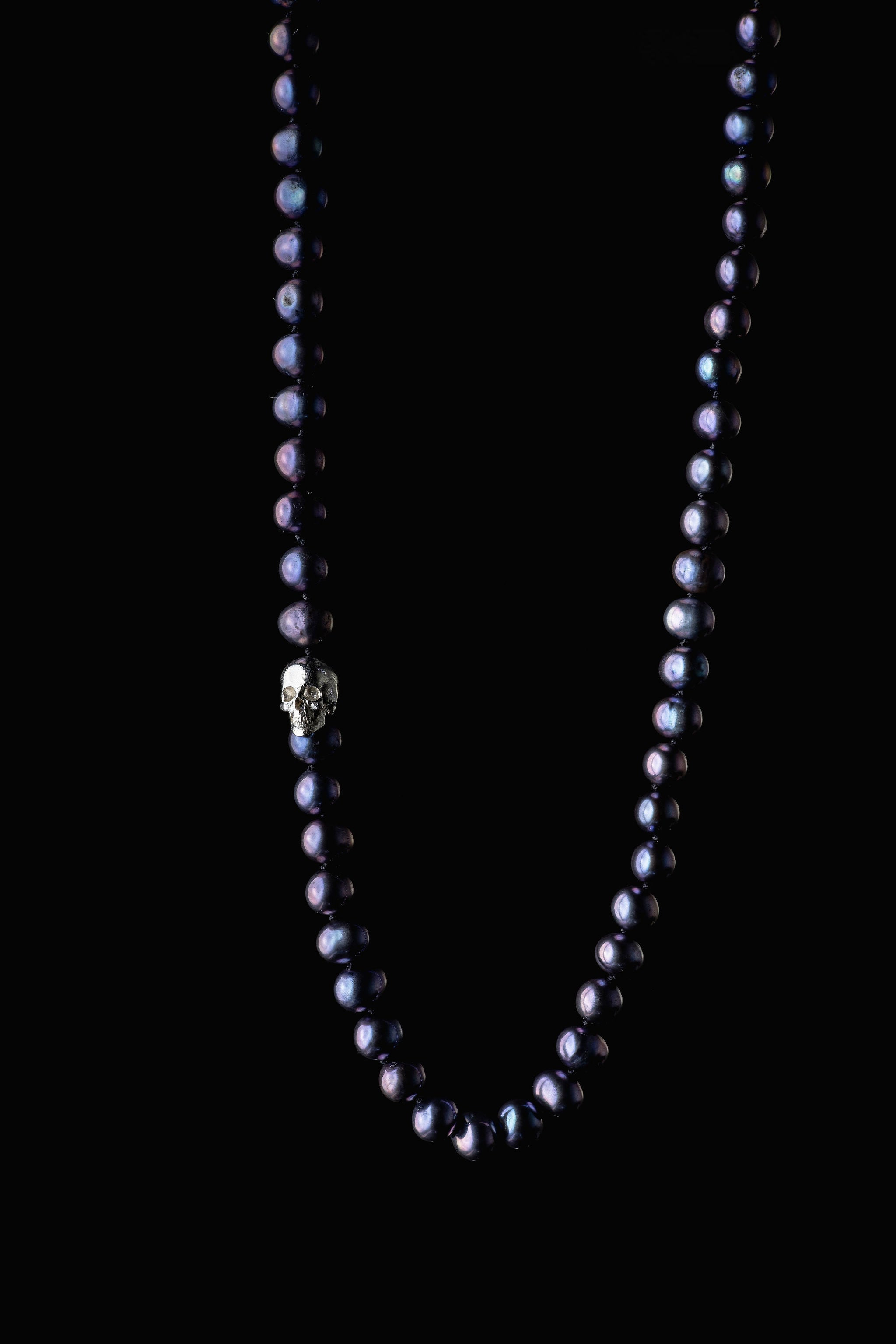Pearl necklace – Deadly Murder of pearls