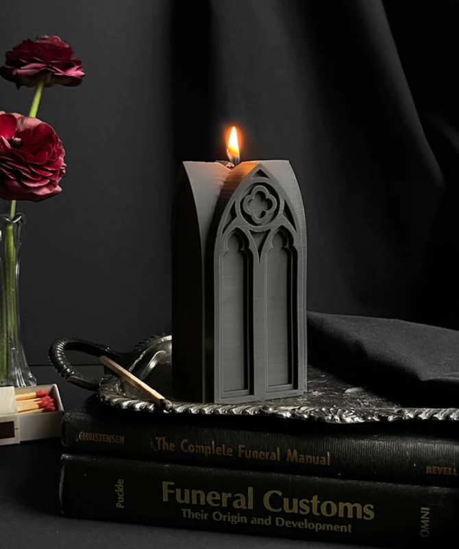 Gothic Arches Candle