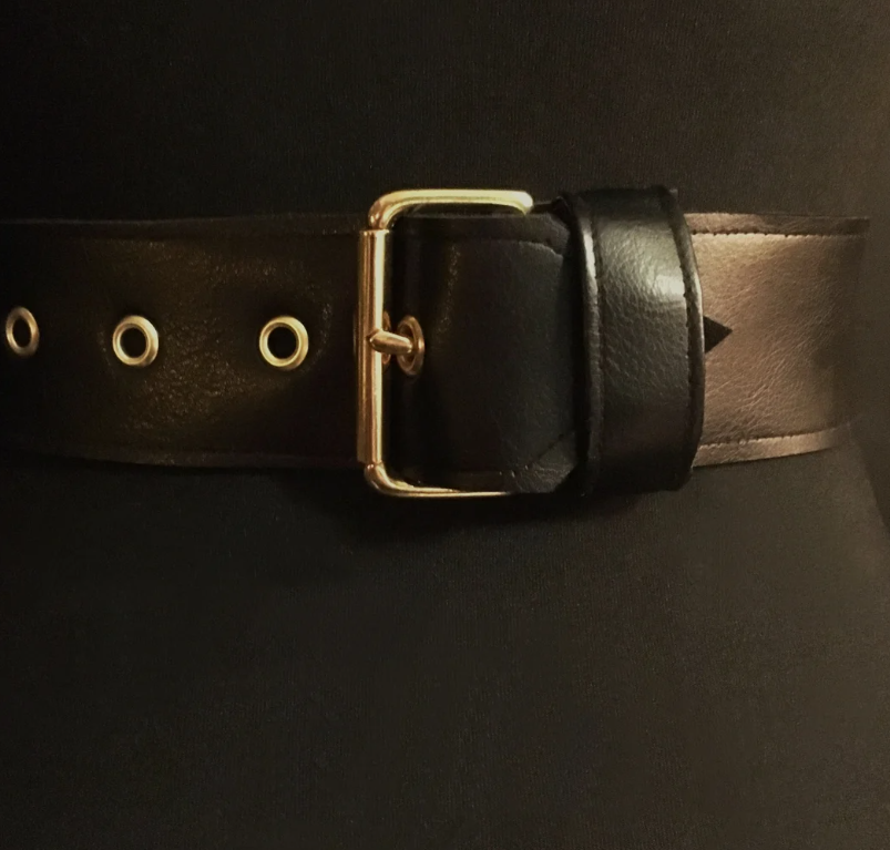 Double ring Double chain cincher vegan leather