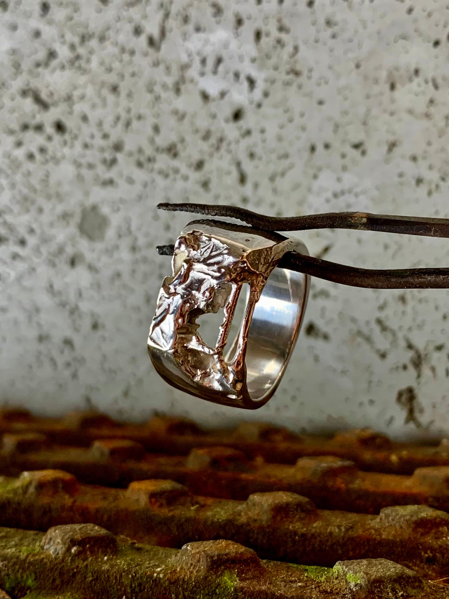 Rebar Signet