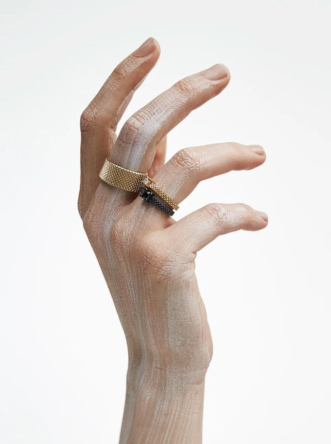Grip silver wedding rings