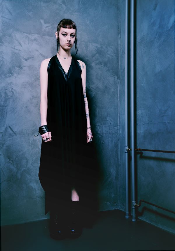 Black Sky 03 - Summer Dress
