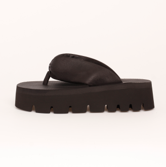 2124 Sandals
