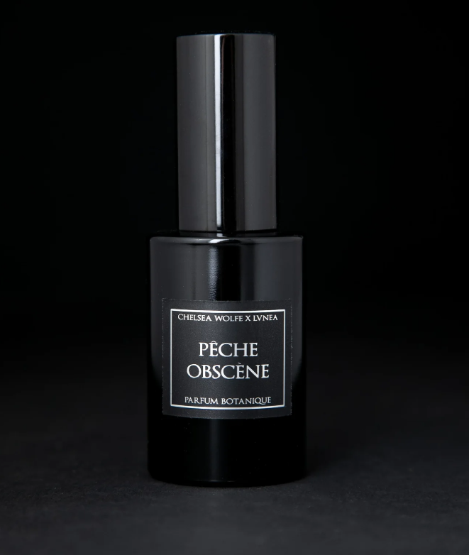 Eau de Parfum PÊCHE OBSCÈNE · Chelsea Wolfe