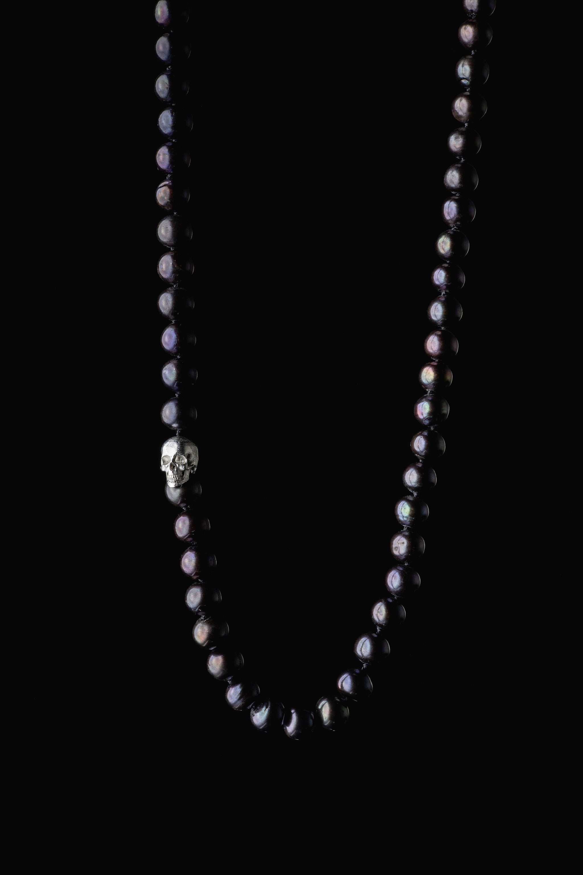 Pearl necklace – Deadly Murder of pearls