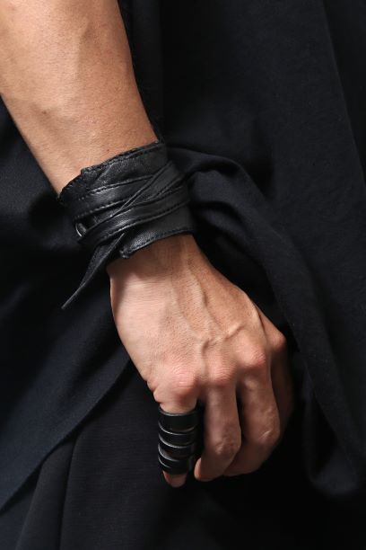 Bracelet with thick cords