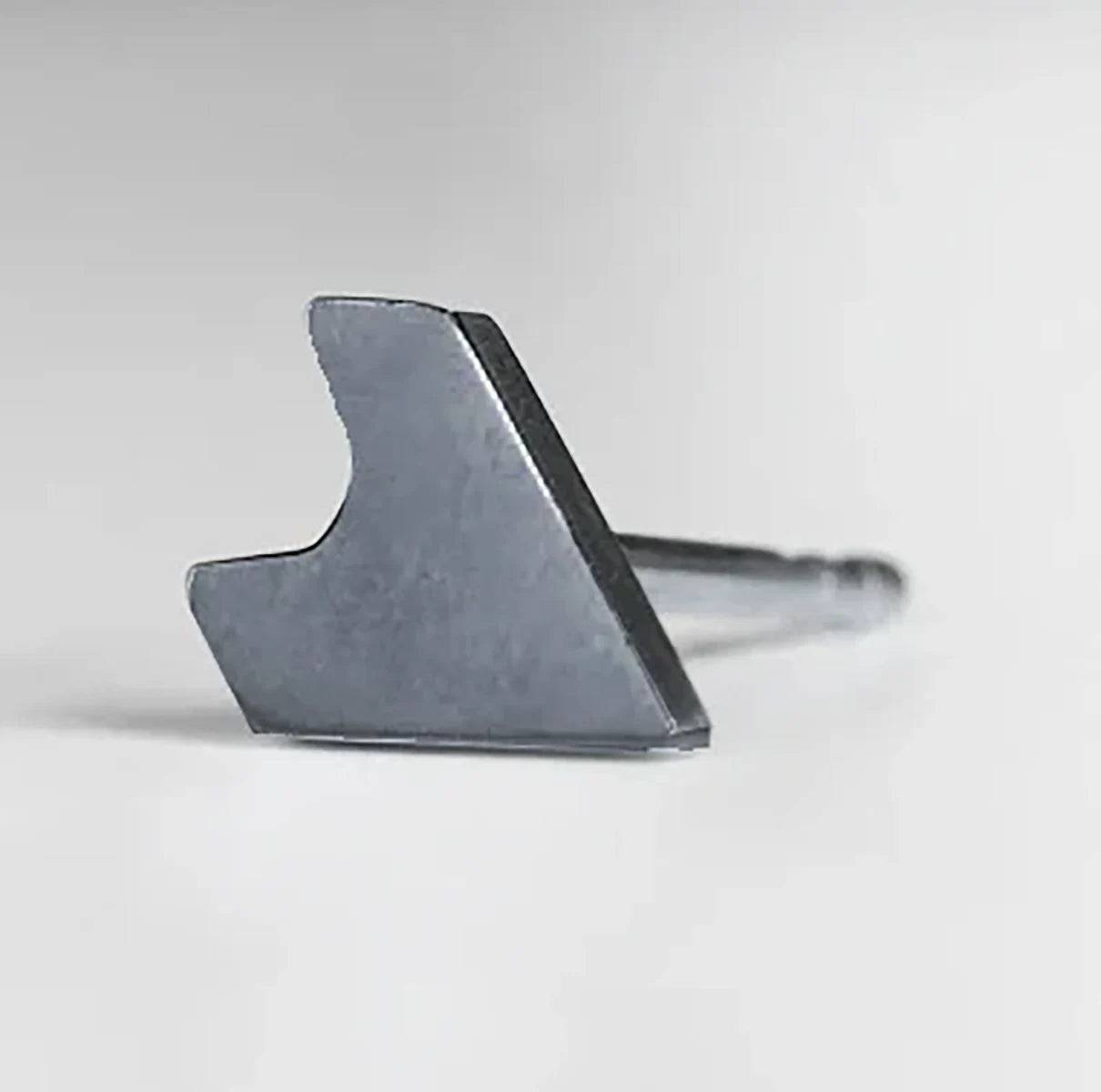 Oxidized Silver FOXY earstud