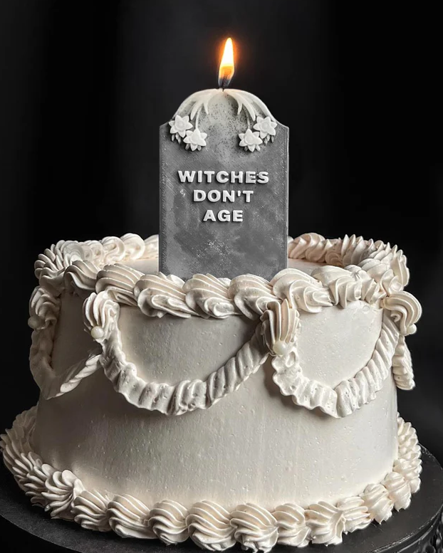 Witches Don't Die Candle